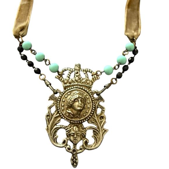 Vintage Brooch Statement Necklace Beaded Velvet Ribbon Handmade Jewelry Pendant - Picture 2 of 6